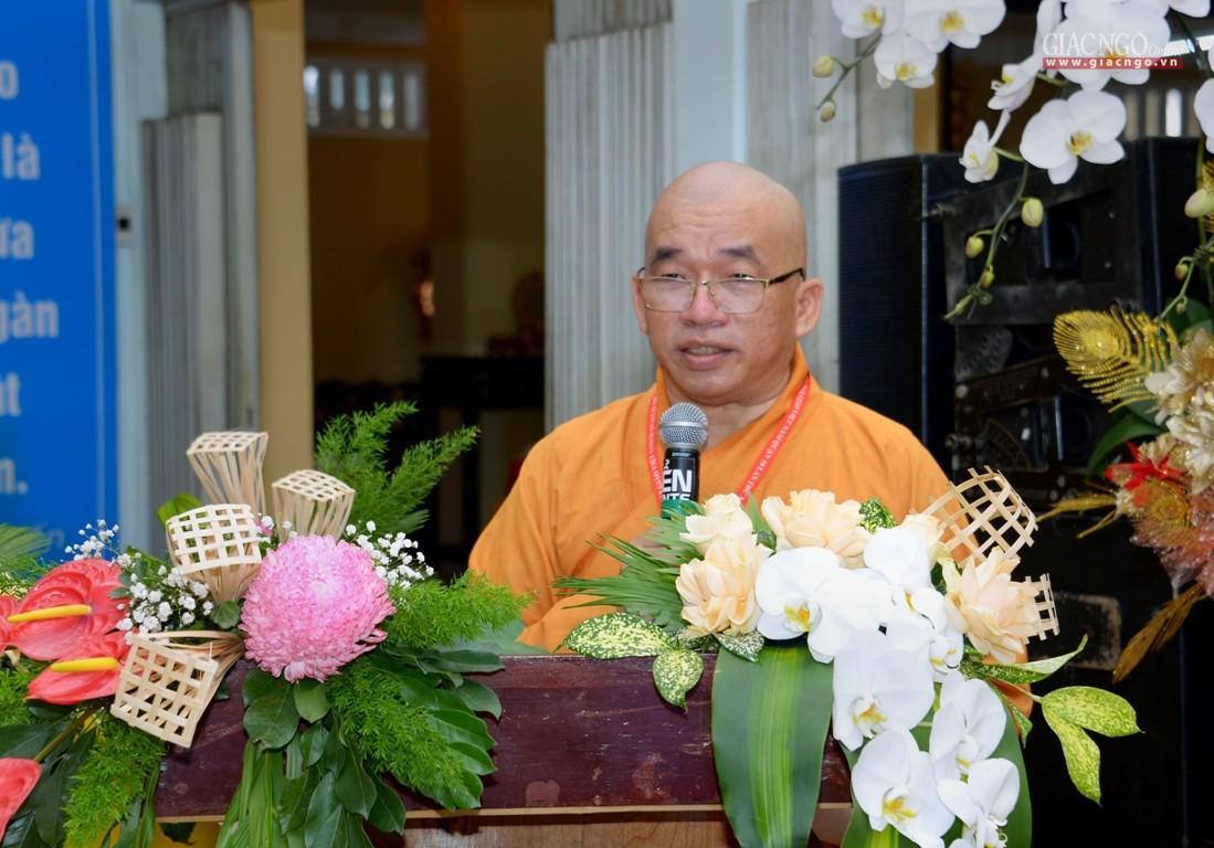 Thượng tọa Thích Nhật Thiện phát biểu khai mạc Thượng tọa Thích Nhật Thiện phát biểu khai mạc