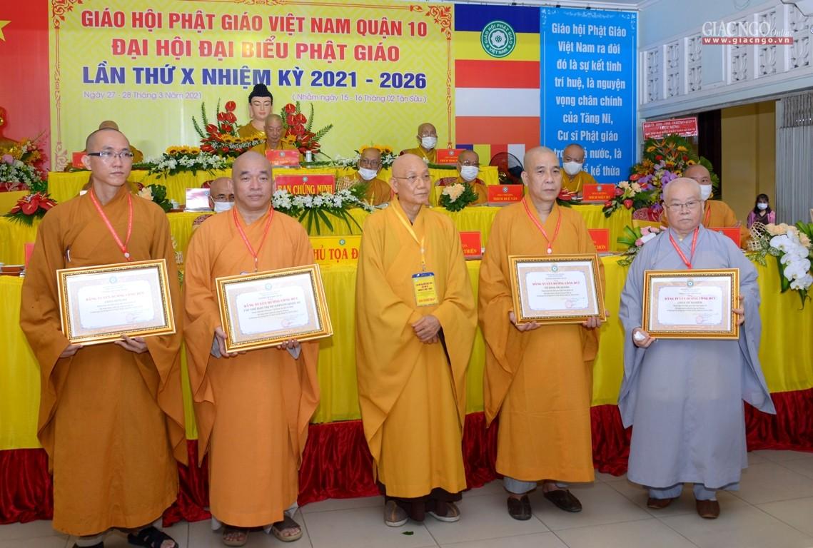 Các tự viện được tuyên dương tại đại hội Các tự viện được tuyên dương tại đại hội