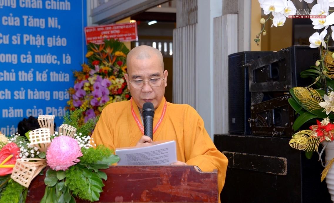 Thượng tọa Thích Quảng Chơn đọc diễn văn bế mạc Thượng tọa Thích Quảng Chơn đọc diễn văn bế mạc