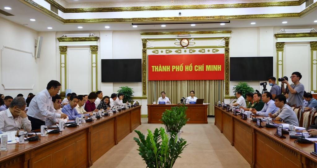Quang cảnh buổi họp do Phó Thủ tướng Vũ Đức Đam và Chủ tịch UBND TP.HCM Nguyễn Thành Phong chủ trì - Ảnh: TTBC TP.HCM Quang cảnh buổi họp do Phó Thủ tướng Vũ Đức Đam và Chủ tịch UBND TP.HCM Nguyễn Thành Phong chủ trì - Ảnh: TTBC TP.HCM