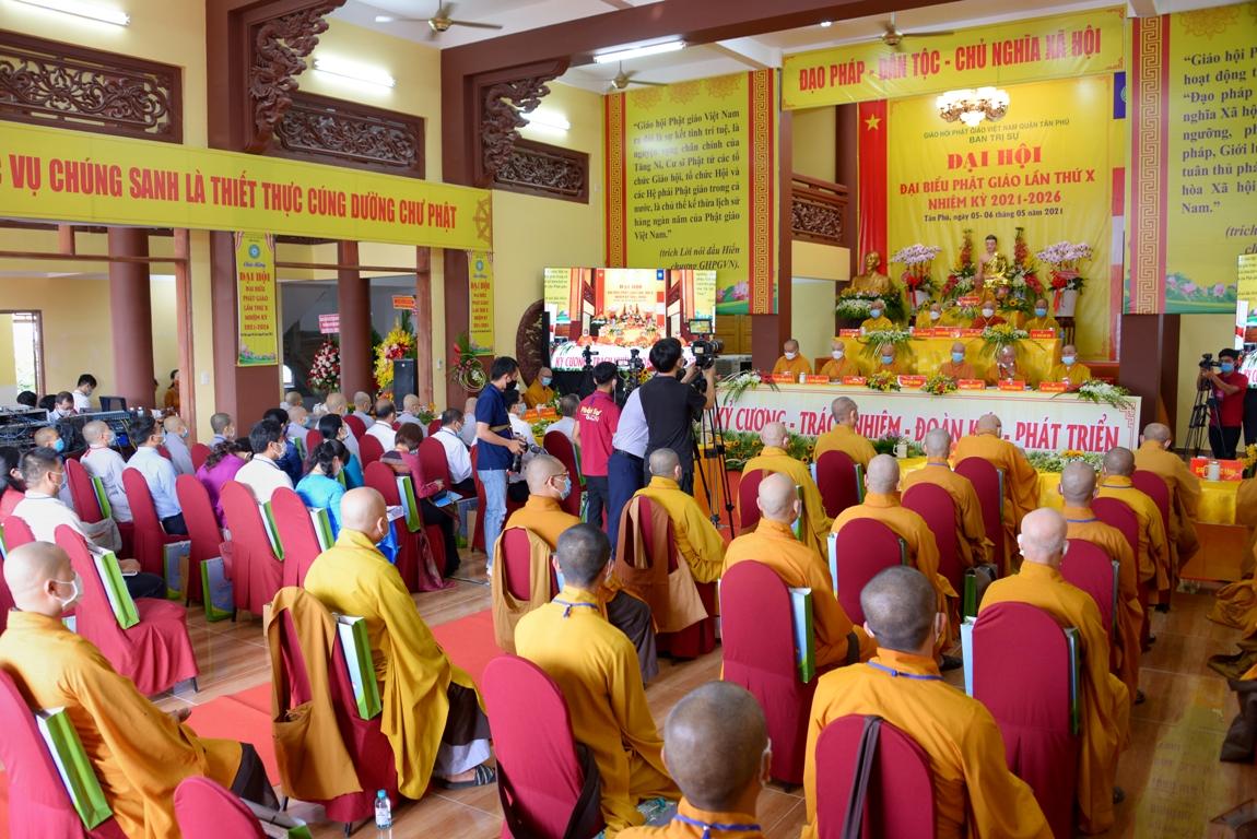 Quang cảnh đại hội tại chùa Hạnh Nguyện