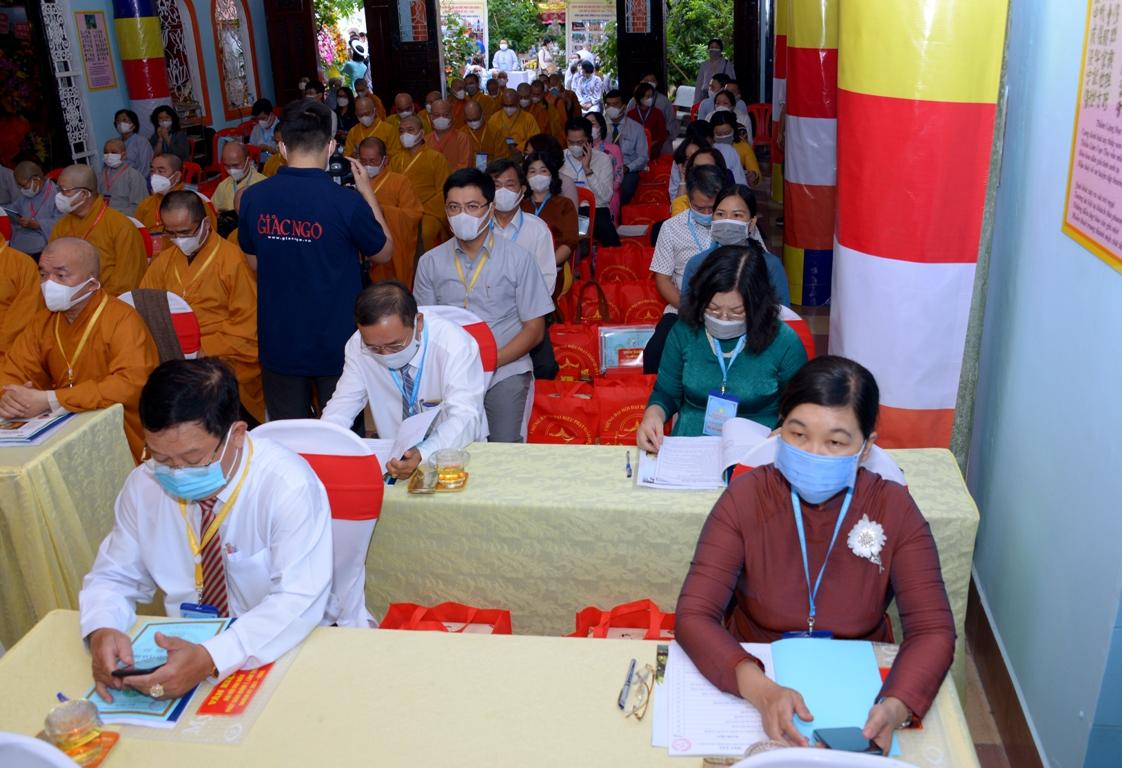 Đại diện các cơ quan chức năng TP.HCM, quận 1 và phường Tân Định tham dự