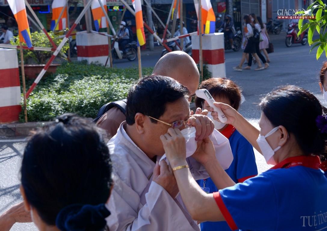 Ban Tổ chức thực hiện nghiêm túc các biện pháp y tế phòng, chống Covid-19 theo hướng dẫn