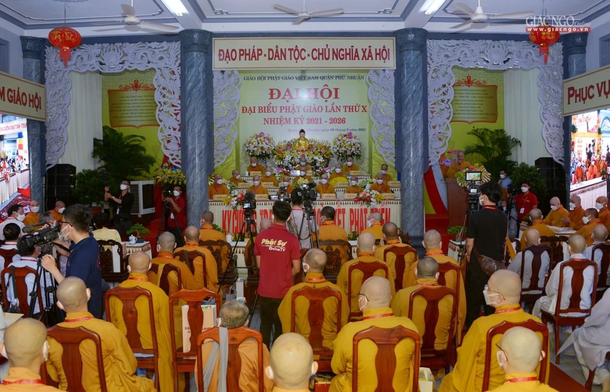 Hội trường tổ đình Kim Sơn trong ngày diễn ra phiên chính thức đại hội