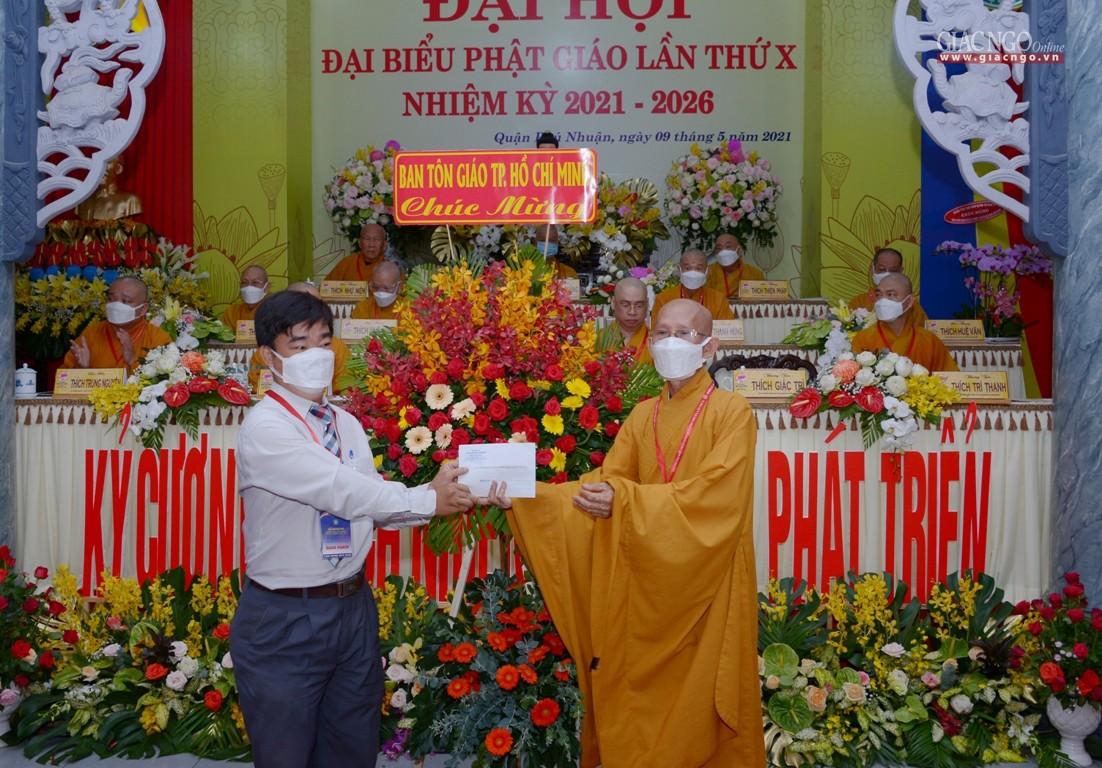 Ban Tôn giáo TP.HCM chúc mừng