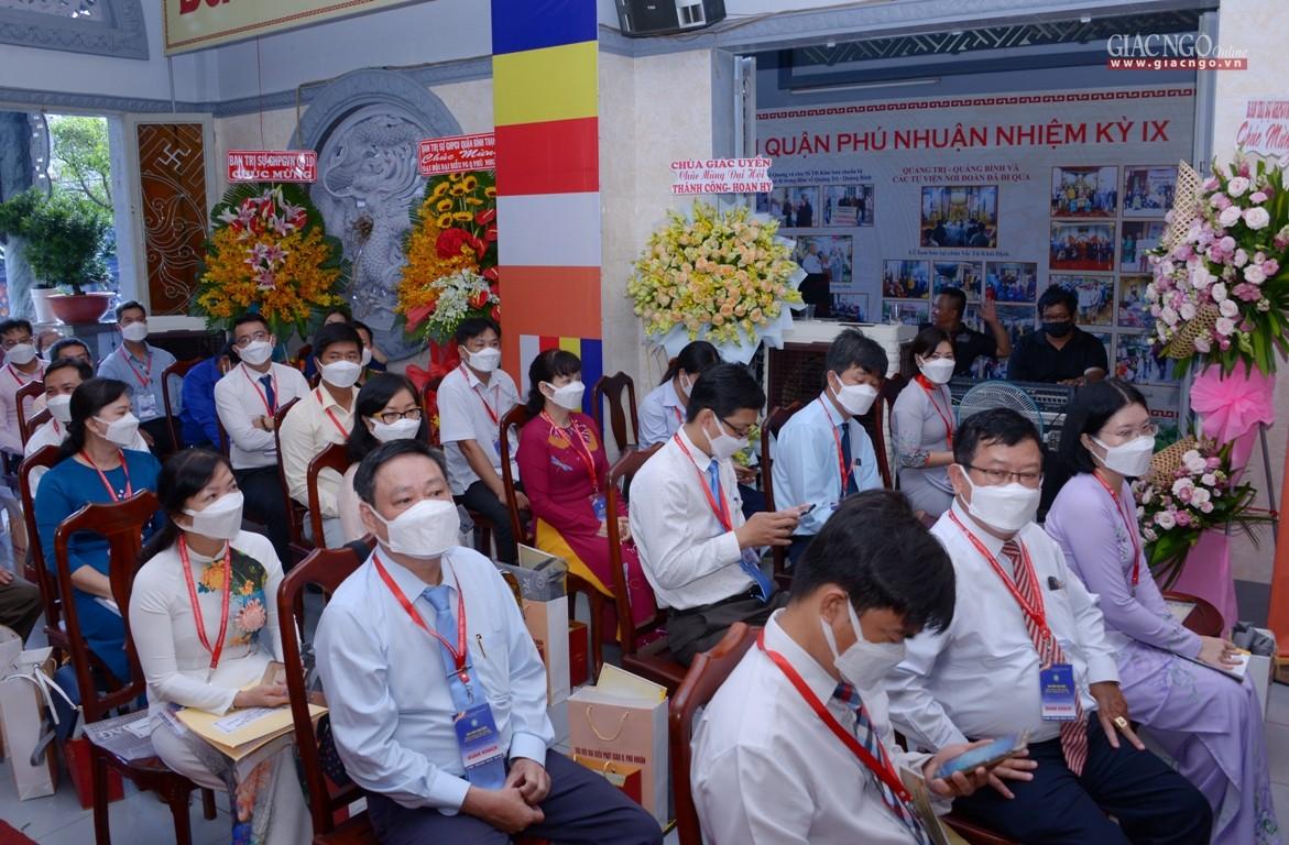 Lãnh đạo chính quyền dự đại hội