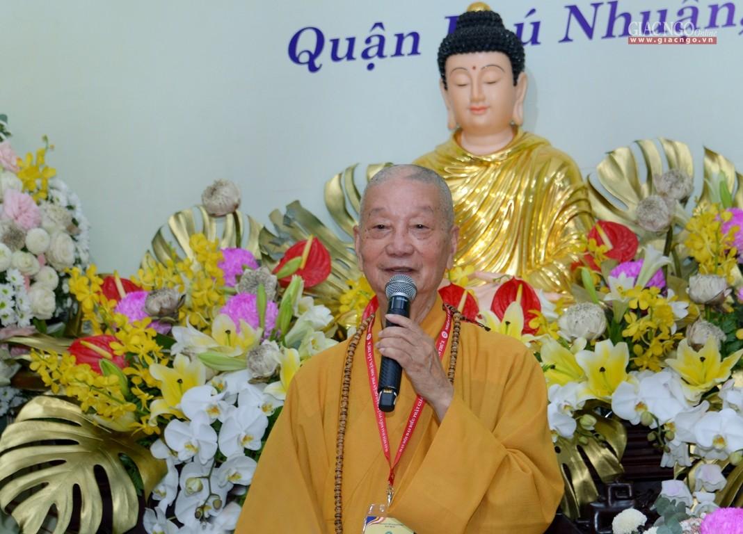 Trưởng lão Hòa thượng Thích Trí Quảng ban đạo từ