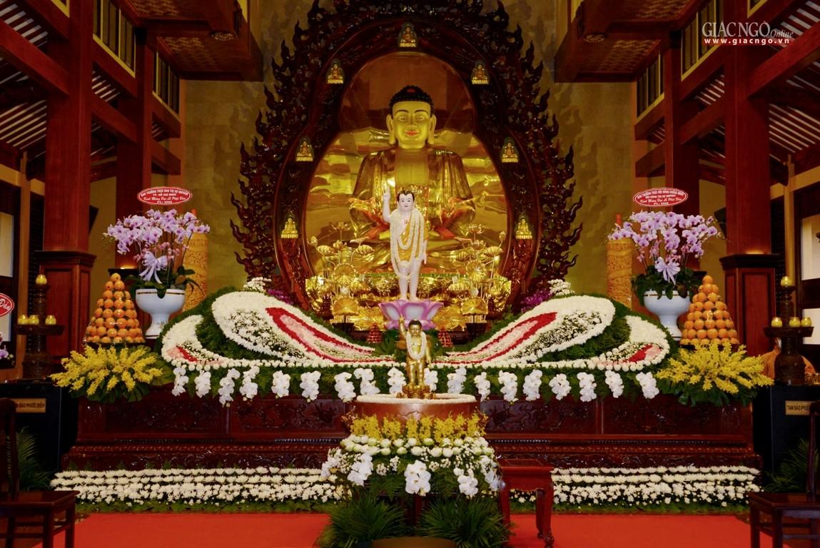 Do tình hình dịch bệnh nên nghi lễ cử hành giới hạn số lượng người tham dự Do tình hình dịch bệnh nên nghi lễ cử hành giới hạn số lượng người tham dự