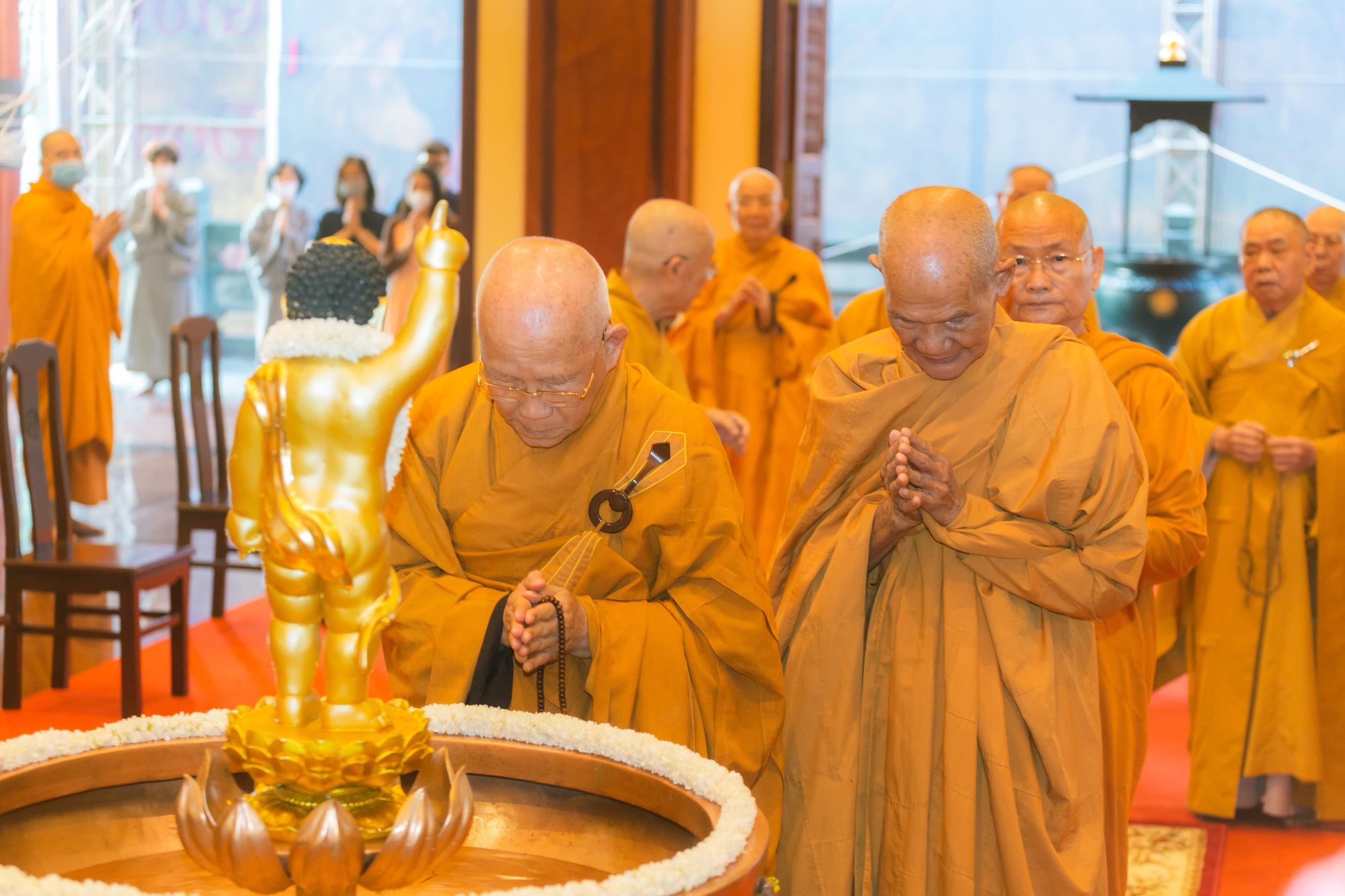 Năm nay Ban Thường trực Ban Trị sự GHPGVN TP.HCM đã có thông báo giới hạn người tham dự Năm nay Ban Thường trực Ban Trị sự GHPGVN TP.HCM đã có thông báo giới hạn người tham dự