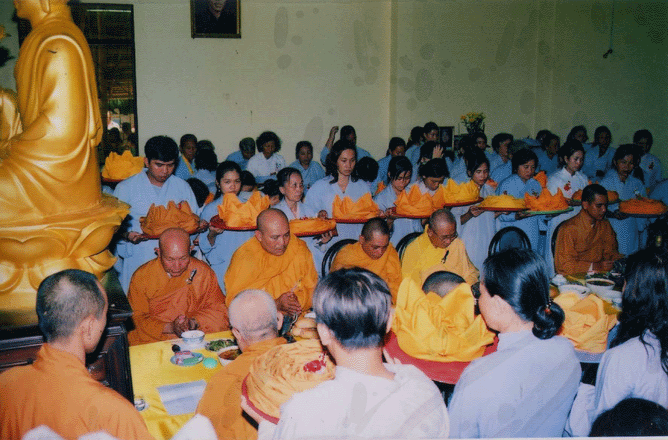 Lễ dâng y tại Chùa Bửu Thọ- Kiên giang