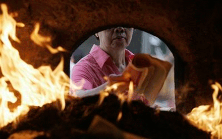 chau-a-34.gif