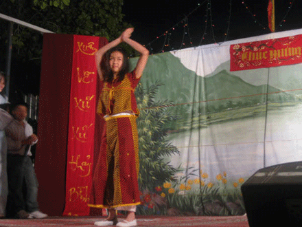 GĐPT Pháp Hoa tham gia các hoạt động đón Tết Kỷ Sửu-2009 ảnh 5 gdptph-5.gif