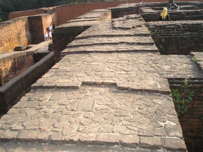 nalanda-4.gif