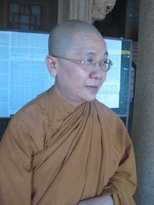 Gia đình hạnh phúc là khi... ảnh 3 ngaygiadinh-3.gif