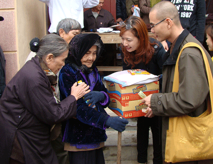 dongbao.gif