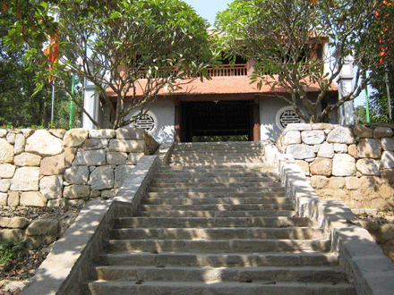 Đại Phật Di Đà trên núi Lạn Kha ảnh 3 dida-3.gif