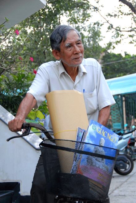 “Chuyện đời, chuyện nghề và những niềm riêng chưa kể...” ảnh 1 ban-doc-2.gif