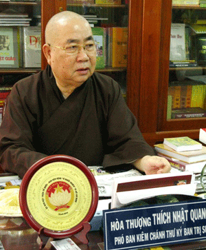 nhatquang.gif