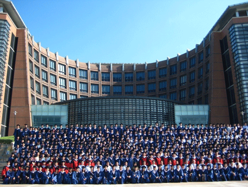 12 Tăng Ni du học sinh Việt Nam tốt nghiệp tại Đại học Sư phạm Phúc Kiến ảnh 1 trung-1.gif