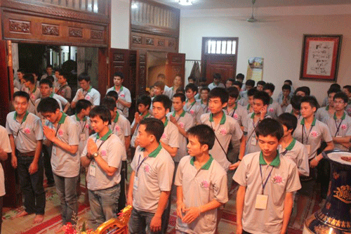 Hà Nội: Khai mạc khóa tu “Theo bước chân Phật” của thanh thiếu niên Phật tử thủ đô ảnh 6 thido-8.gif