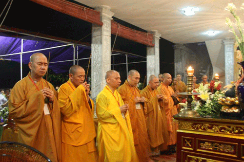 Hà Nội: Khai mạc khóa tu “Theo bước chân Phật” của thanh thiếu niên Phật tử thủ đô ảnh 2 thudo-2.gif
