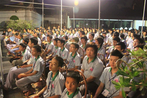 Hà Nội: Khai mạc khóa tu “Theo bước chân Phật” của thanh thiếu niên Phật tử thủ đô ảnh 3 thudo-3.gif