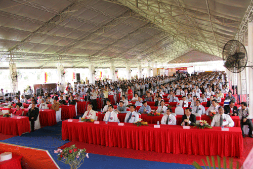 Bà Rịa Vũng Tàu: Kỷ niệm 10 năm ngày thành lập tập đoàn Hoa Sen ảnh 1 hoasen-1.gif