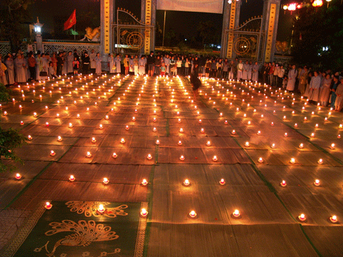 Đà Nẵng: Chùa Bà Đa tổ chức đêm hội Hoa đăng kỷ niệm Khánh đản Đức Phật A Di Đà ảnh 9 bada-8.gif