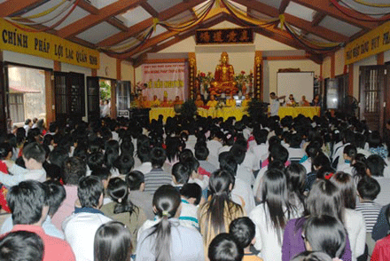 Hà Nội: Ban Hoằng pháp Trung ương tư vấn mùa thi ảnh 13 Hà Nội: Ban Hoằng pháp Trung ương tư vấn mùa thi ảnh 13