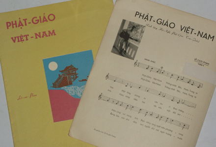 Ấn phẩm ca khúc Phật giáo Việt Nam được xuất bản năm 1960 - Hiện đang là ấn phẩm cổ nhất về ca khúc này còn được lưu giữ tại nhà của nhạc sĩ Lê Cao Phan