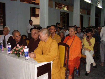 Ra mắt Ban bảo trợ Viện Nghiên cứu Phật học Việt Nam