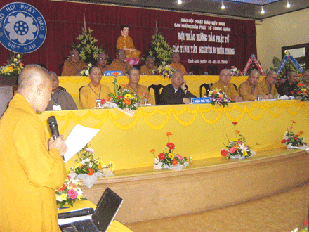 Tìm giải pháp cho việc truyền bá chánh pháp ở vùng đồng bào dân tộc