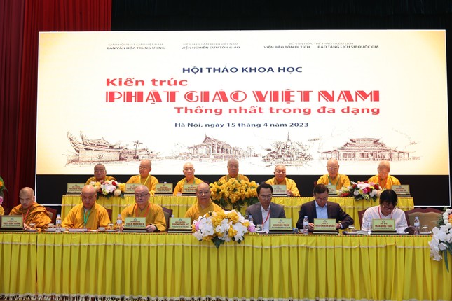 Khai mạc hội thảo khoa học “Kiến trúc Phật giáo Việt Nam: Thống nhất trong đa dạng”  ảnh 1