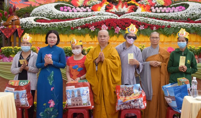 TP.HCM: Đại lễ Phật đản Phật lịch 2567 của Phật giáo Q.Phú Nhuận tại Quan Âm tu viện  ảnh 6