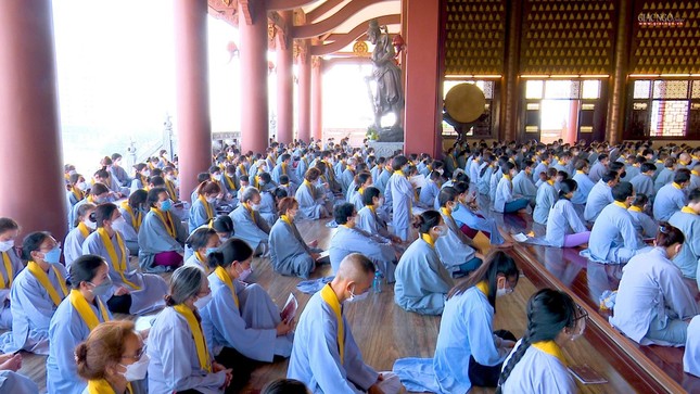Gần 1.000 người quy y Tam bảo tại chùa Huê Nghiêm ảnh 13