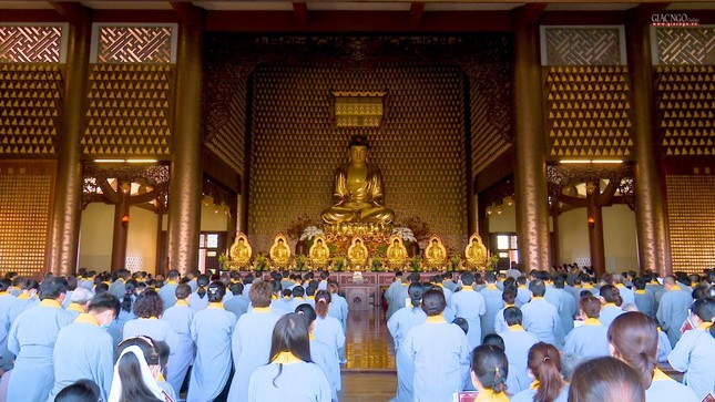 Gần 1.000 người quy y Tam bảo tại chùa Huê Nghiêm ảnh 14