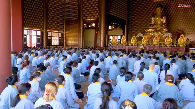 Gần 1.000 người quy y Tam bảo tại chùa Huê Nghiêm ảnh 6