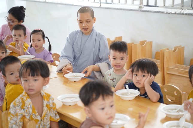 Trường mầm non Lâm Tỳ Ni ở cố đô Huế khai giảng năm học đầu tiên  ảnh 16