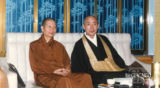 Sinh tiền, Hòa thượng Yoshimizu Daichi có mối đạo tình thân thiết với nhiều vị giáo phẩm Phật giáo Việt Nam, trong đó có Trưởng lão Hòa thượng Thích Trí Quảng ảnh 3