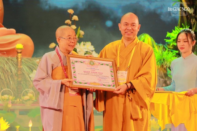 Trang nghiêm Đại lễ tưởng niệm Đức Thánh Tổ Ni, chư tôn đức Ni tiền bối hữu công Phật giáo Việt Nam ảnh 26