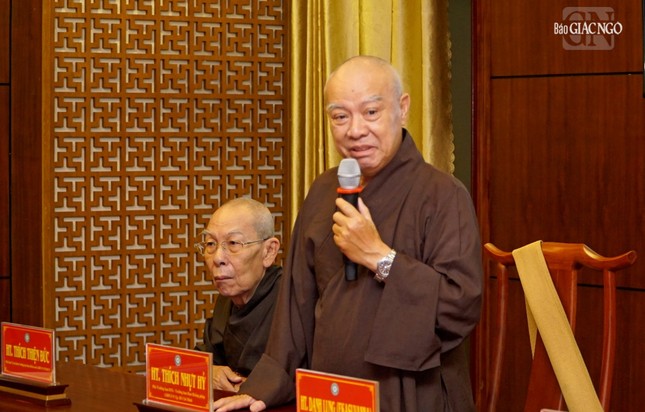 Ban Thường trực Phật giáo TP.HCM thảo luận về lộ trình rước Đức Phật đản sinh, diễu hành xe hoa ảnh 7