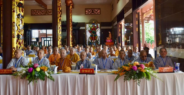 Vĩnh Long: Khai mạc khóa bồi dưỡng trụ trì và động thổ xây Văn phòng Ban Trị sự Phật giáo tỉnh ảnh 4