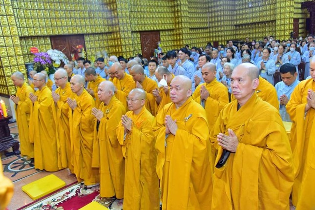 Môn đồ đệ tử và Phật tử trong lễ tưởng niệm sáng 10-9 ảnh 5
