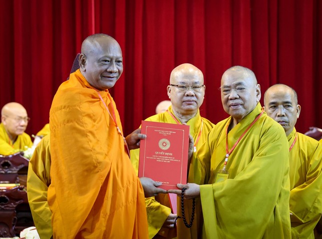 Hòa thượng Thích Thanh Quyết tiếp tục làm Trưởng ban Giáo dục Phật giáo T.Ư nhiệm kỳ IX (2022-2027) ảnh 14