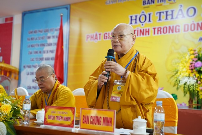 Hội thảo khoa học 'Phật giáo Hà Tĩnh trong dòng chảy lịch sử - văn hóa Phật giáo Việt Nam' ảnh 3