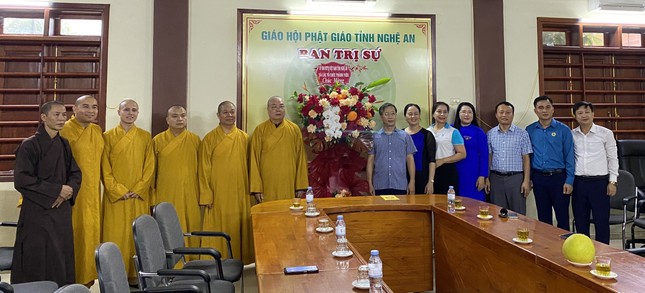 Nghệ An: Ban Trị sự GHPGVN tỉnh tổ chức lễ Vu lan, tổng kết khóa An cư kiết hạ Phật lịch 2567 ảnh 4