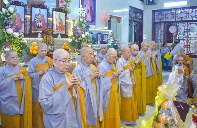 Chư Ni Phân ban Ni giới Phật giáo TP.HCM tưởng niệm