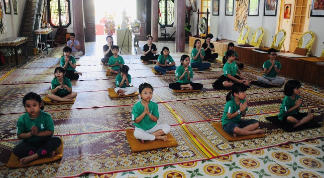 Thực hành niệm Phật