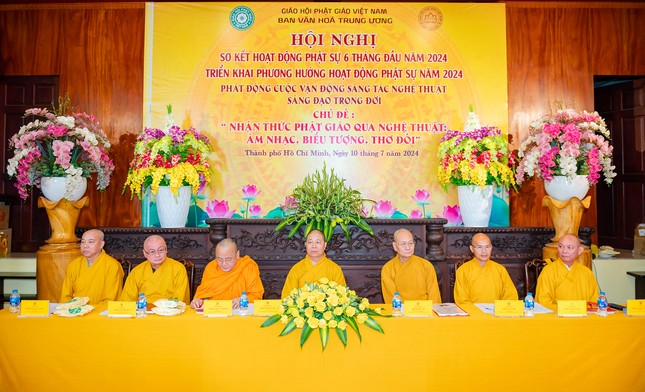 Chư tôn đức Ban Văn hóa T.Ư tham dự