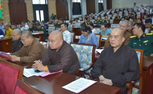 Đại biểu tham dự hội nghị